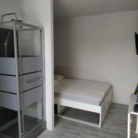 Apartment Les Roses *